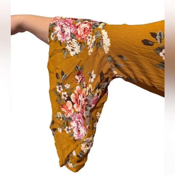 Mustard Colored Floral Babydoll Top with Tapered Sleeve Detail - Picture 4 of 4